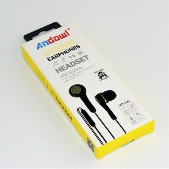 Stereo universal headset with noise isolation